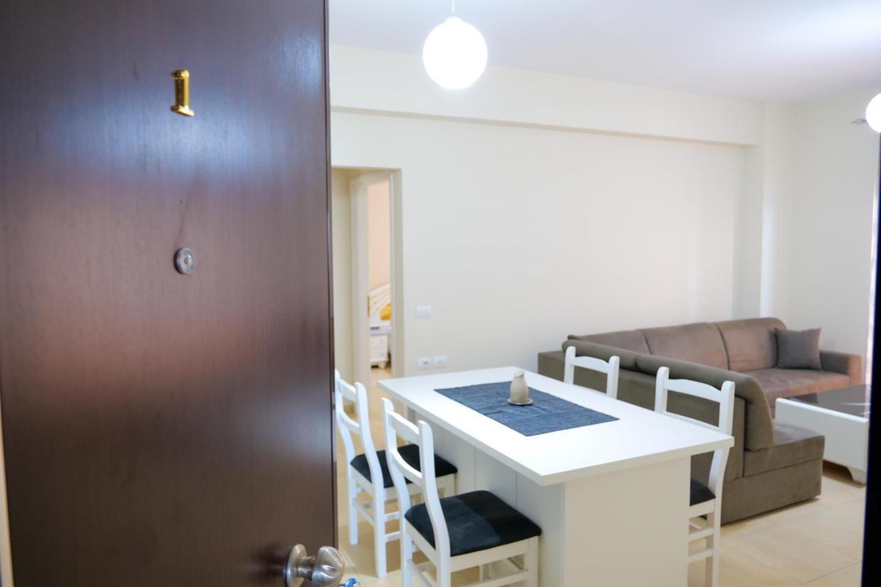 Noel Sea View Apartments Sarandë Eksteriør billede