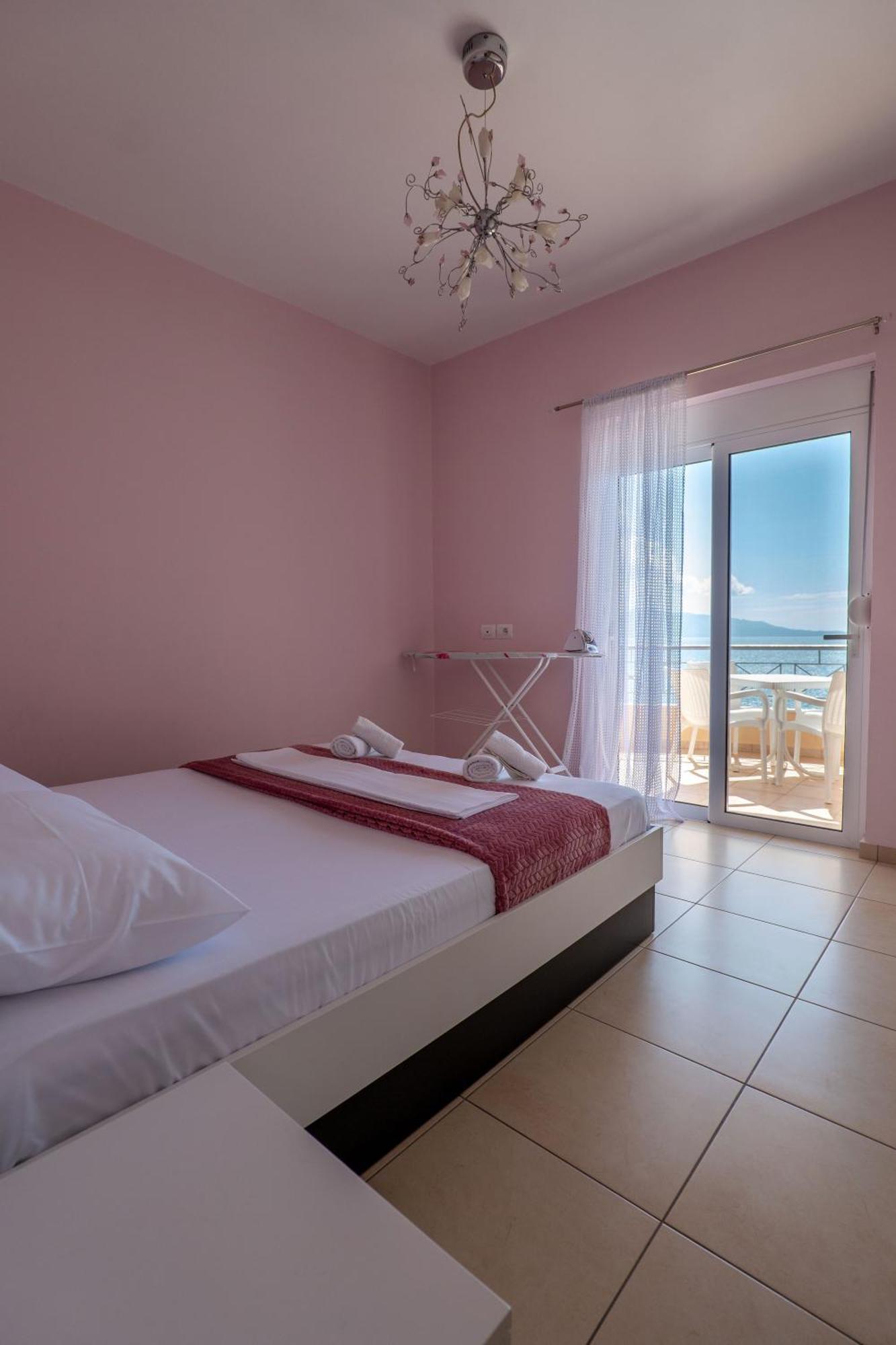 Noel Sea View Apartments Sarandë Eksteriør billede