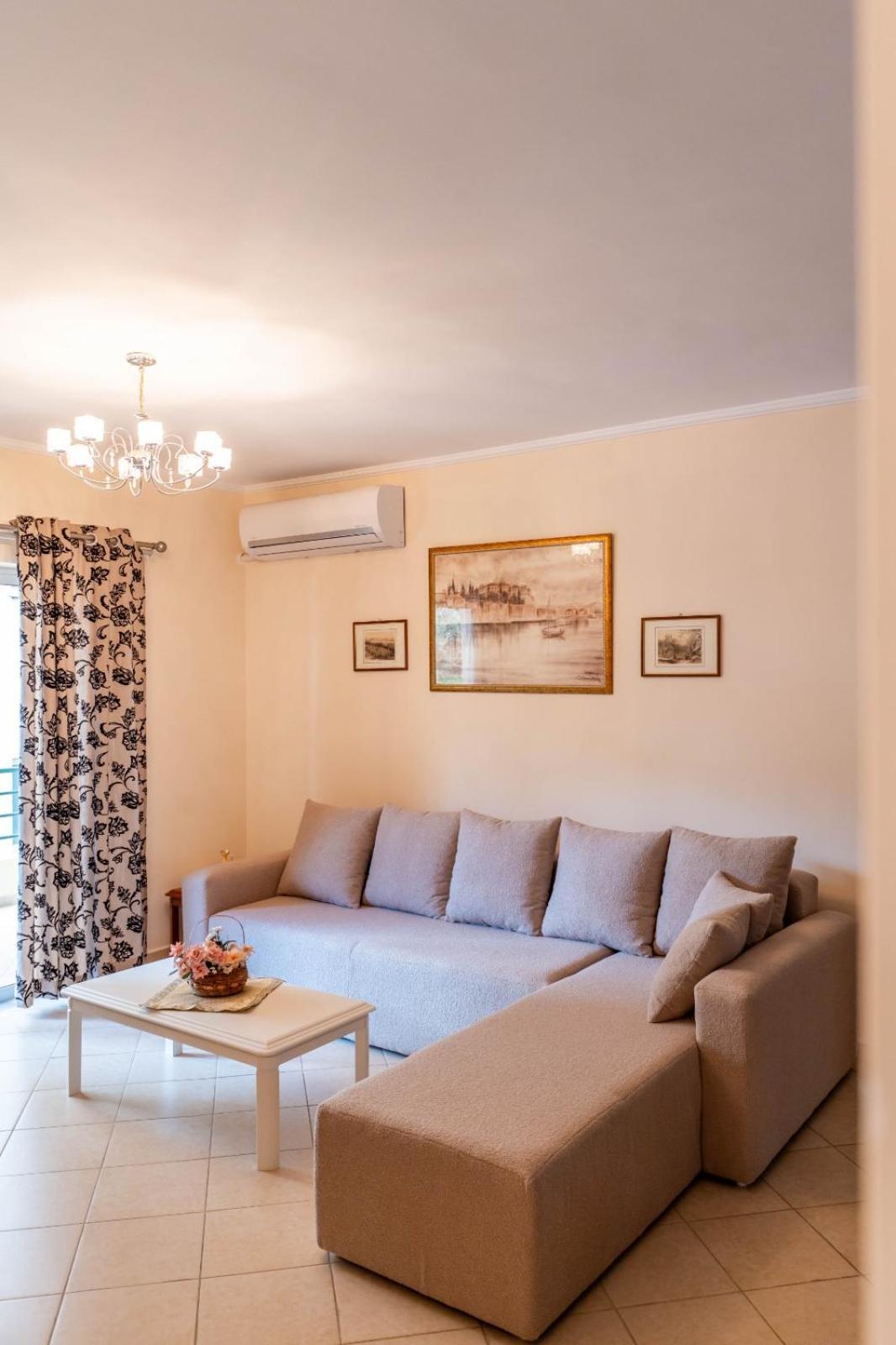 Noel Sea View Apartments Sarandë Eksteriør billede