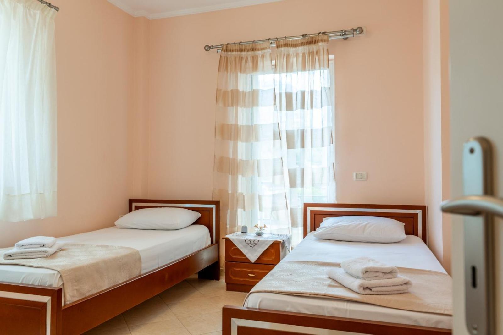 Noel Sea View Apartments Sarandë Eksteriør billede